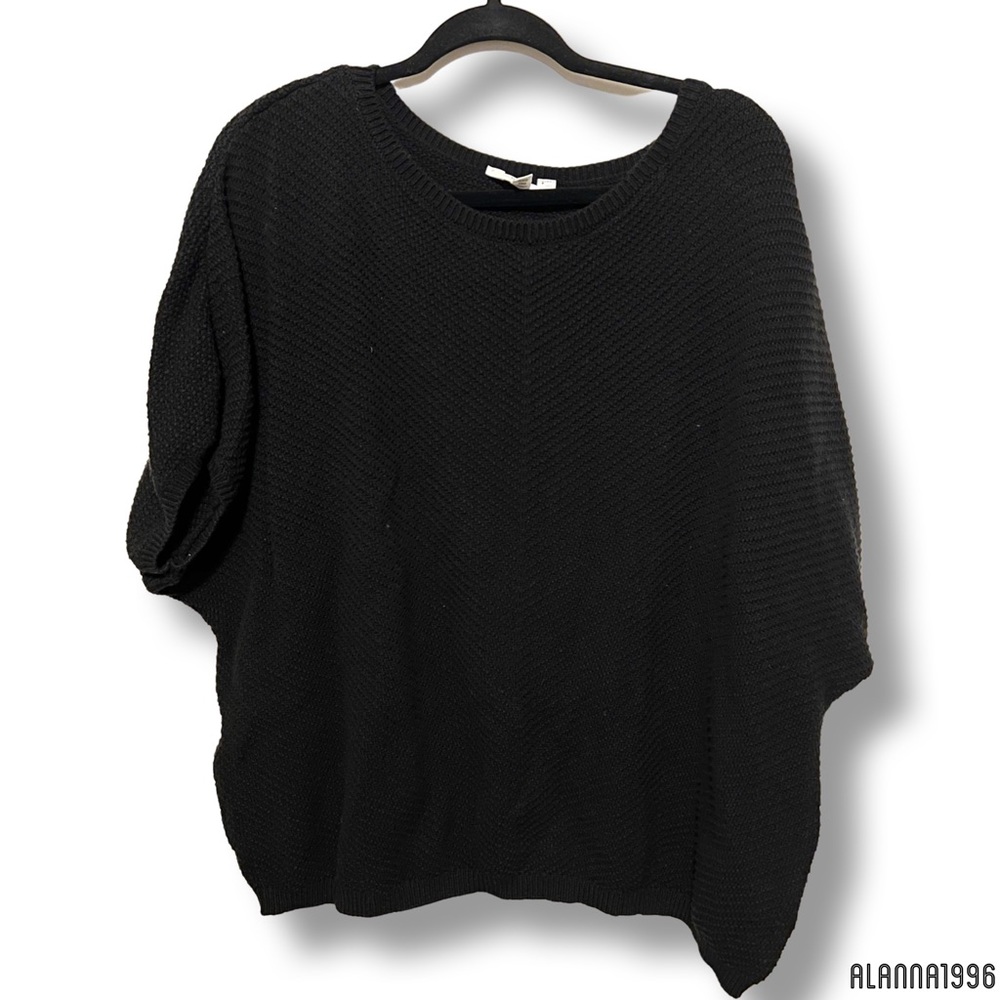 Short sleeve sweater shirt